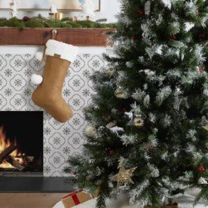 Koolaburra by Ugg Faux Suede Holiday Christmas Stocking Oeko-Tex Gift Tag NEW